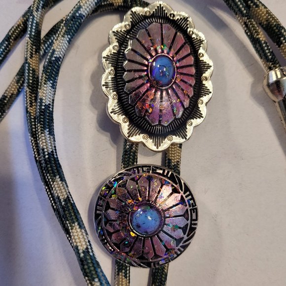 Bolo Tie with Cameo Colored Cord - Picture 3 of 12